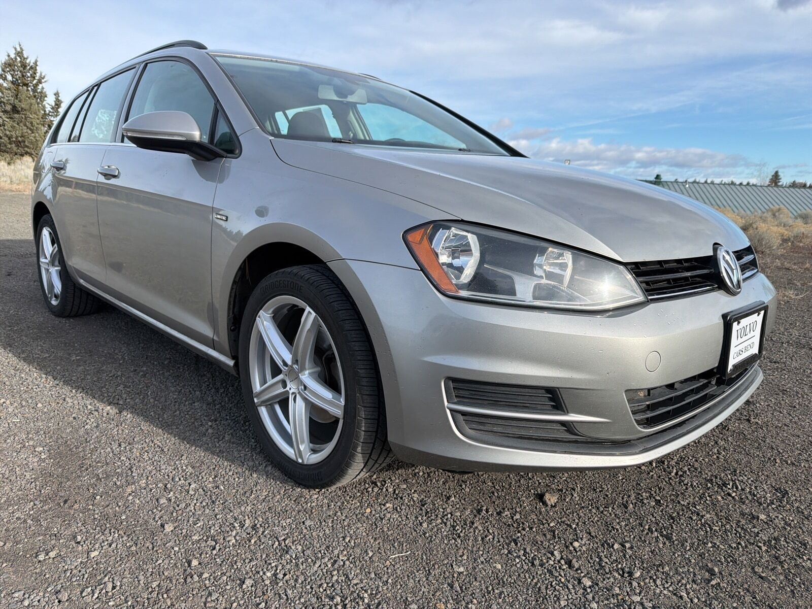 2016 VOLKSWAGEN Golf SportWagen