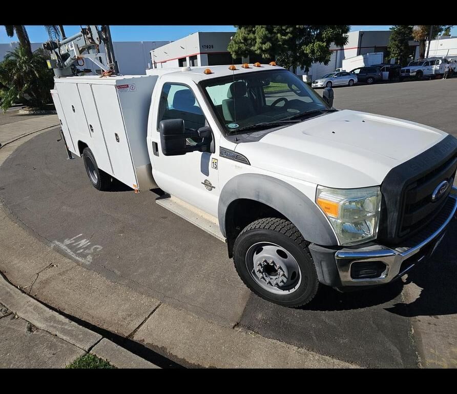 2011 FORD F-450