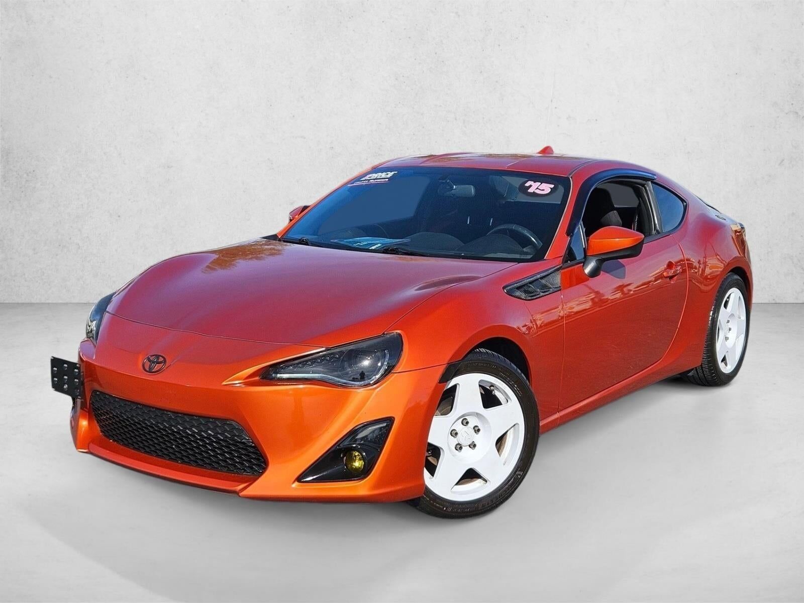 2015 TOYOTA Scion