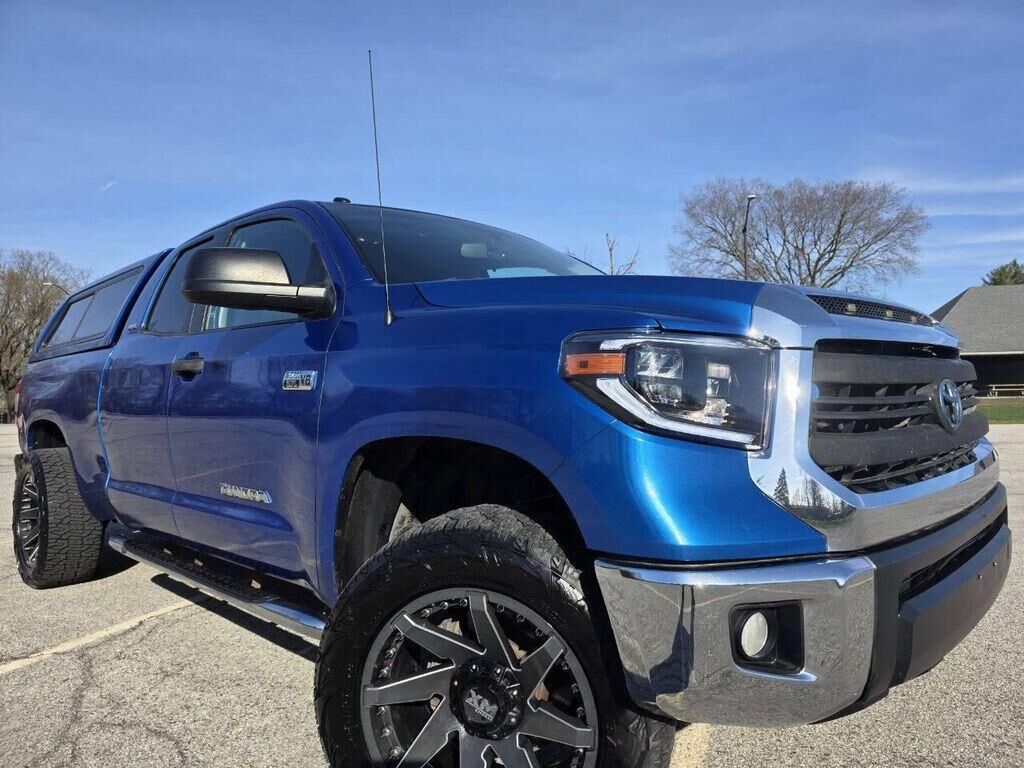 2016 TOYOTA Tundra