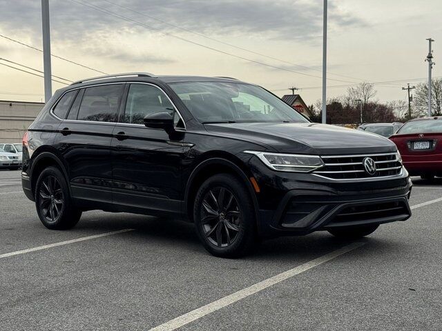 2023 VOLKSWAGEN Tiguan