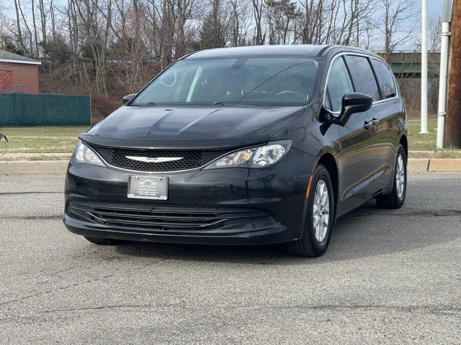 2017 CHRYSLER Pacifica