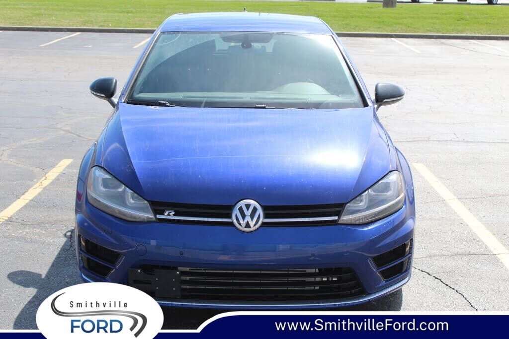 2015 VOLKSWAGEN Golf