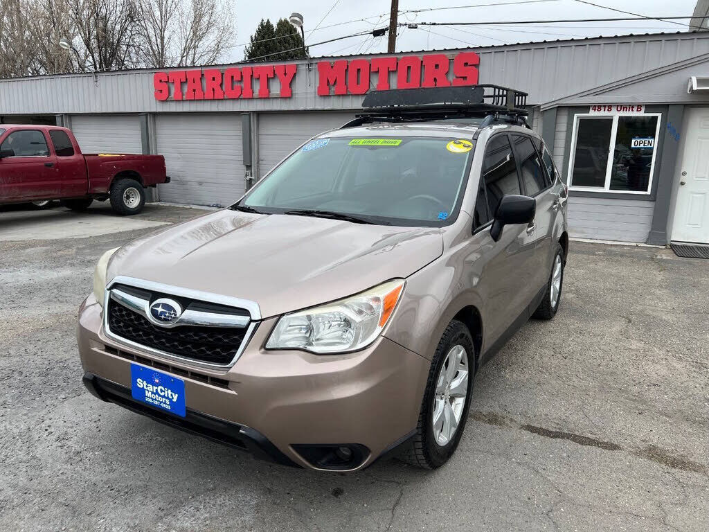 2016 SUBARU Forester