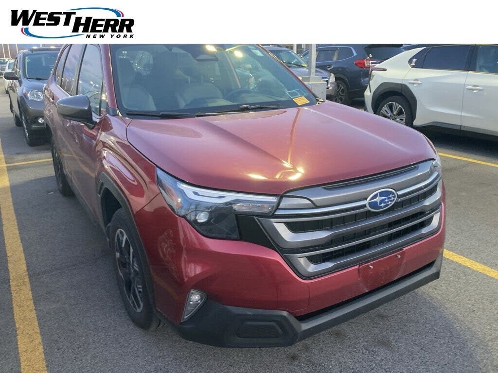 2025 SUBARU Forester