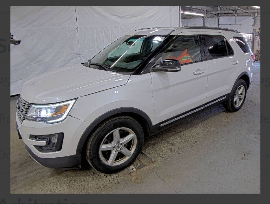 2016 FORD Explorer