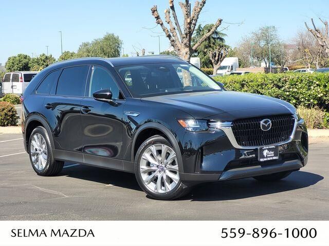 2026 MAZDA CX-90