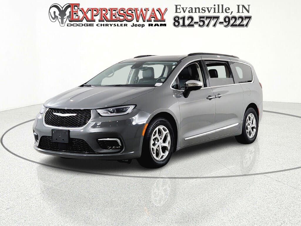 2023 CHRYSLER Pacifica
