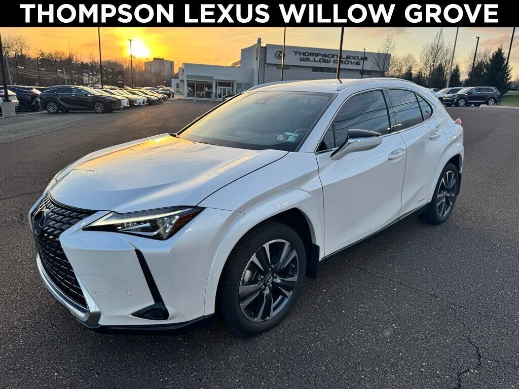 2022 LEXUS UX