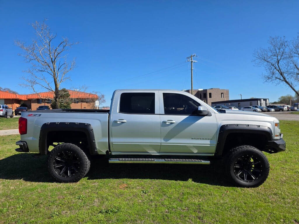 2017 CHEVROLET Silverado