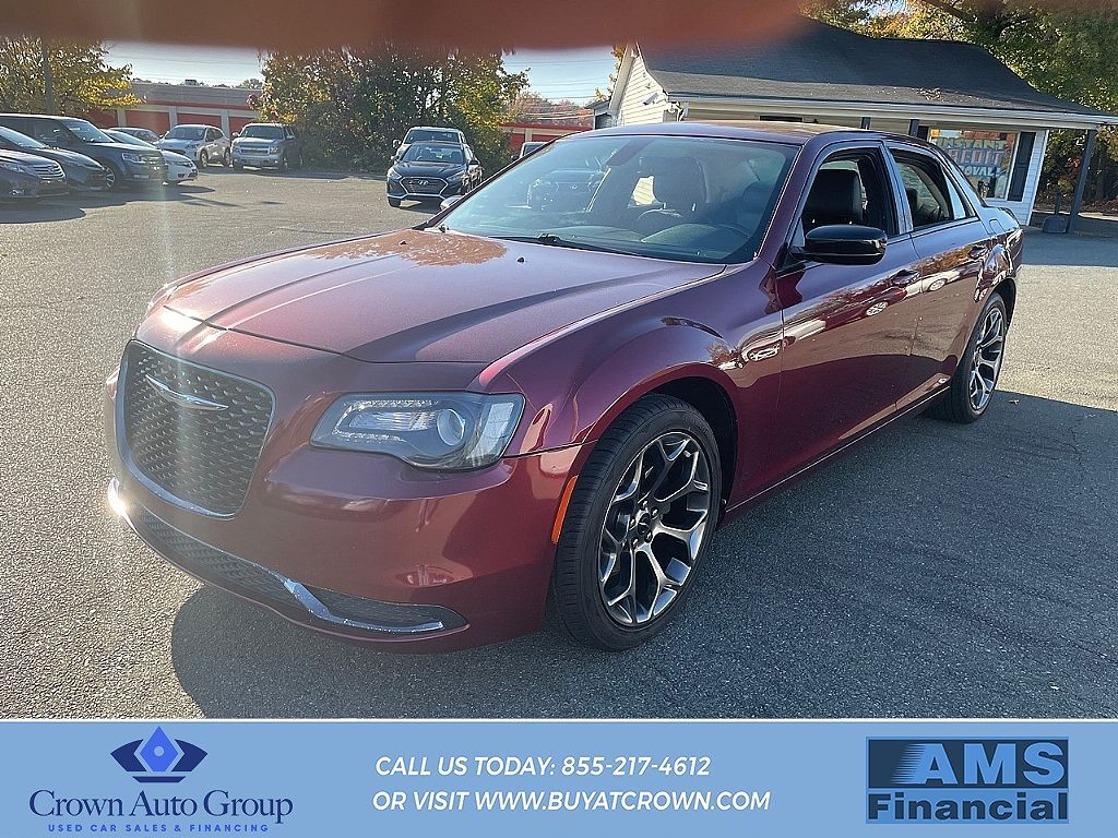 2018 CHRYSLER 300
