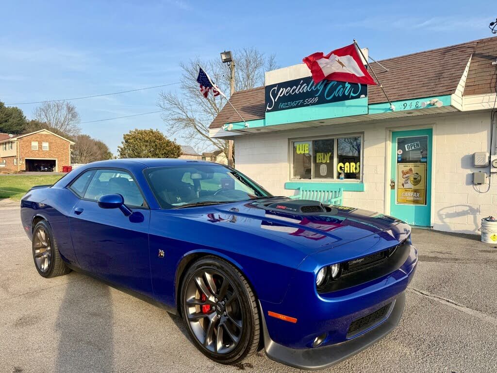 2021 DODGE Challenger