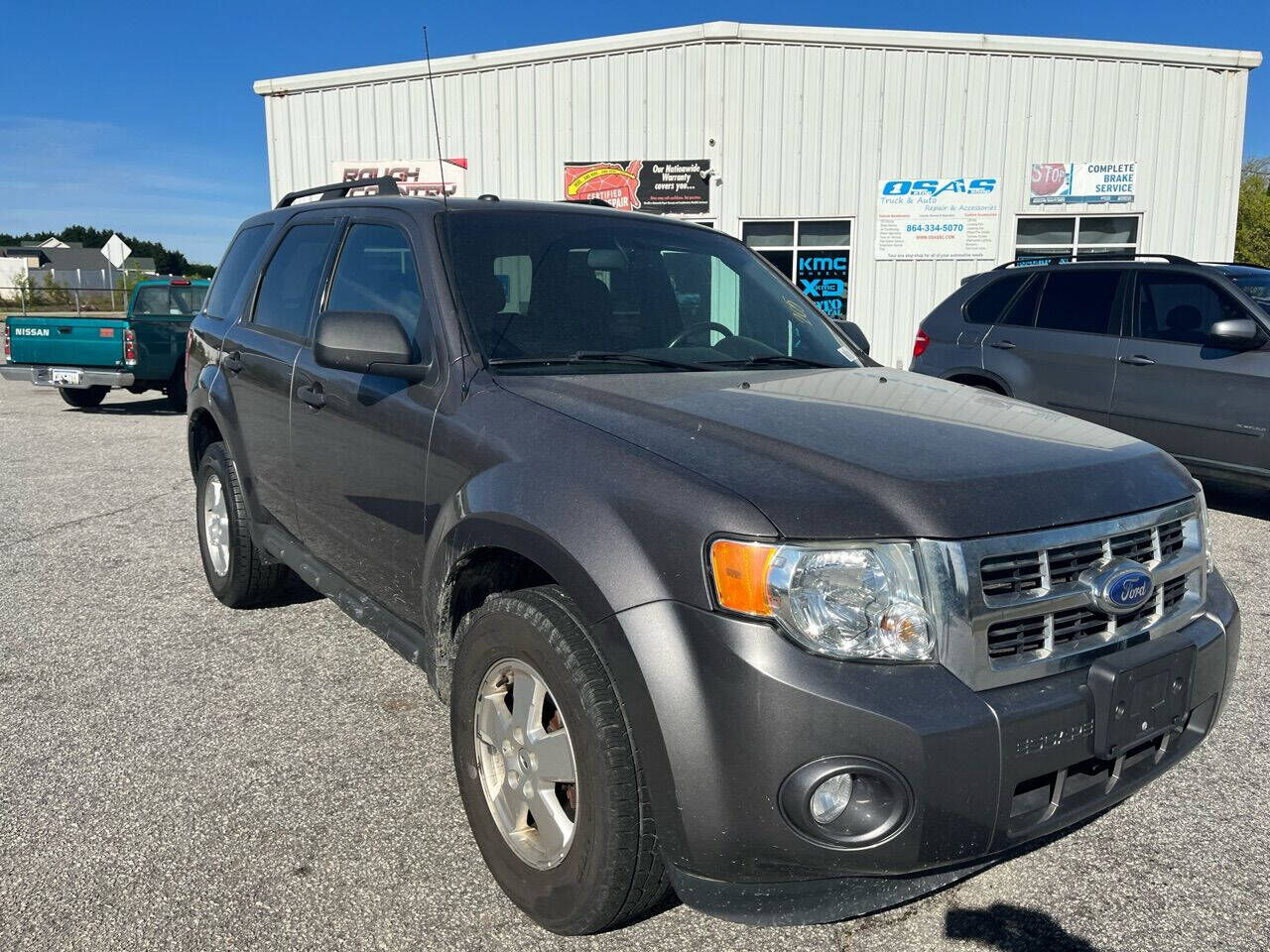 2011 FORD Escape