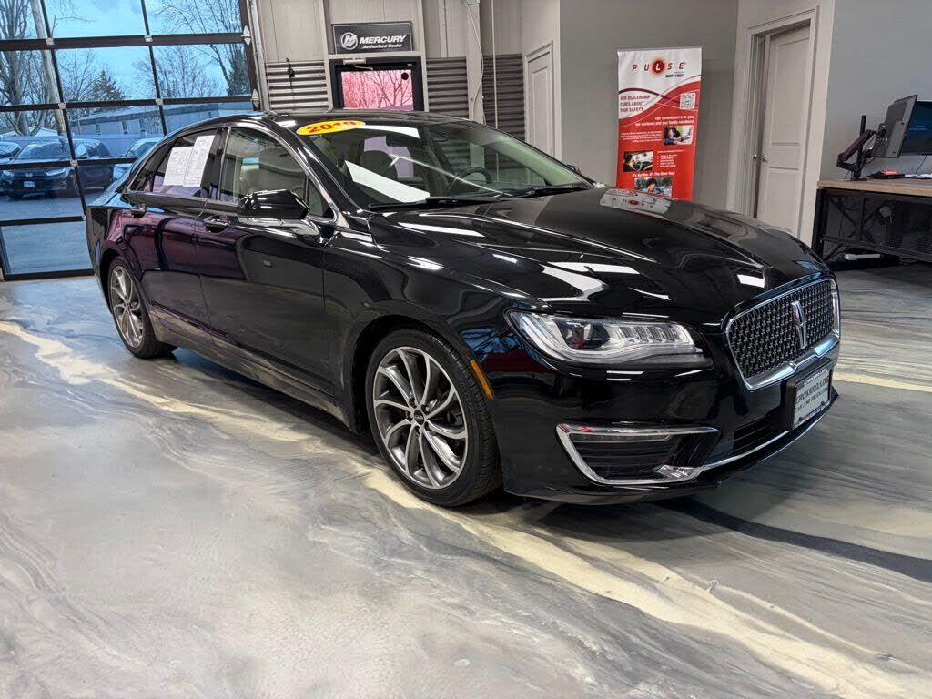 2019 LINCOLN MKZ