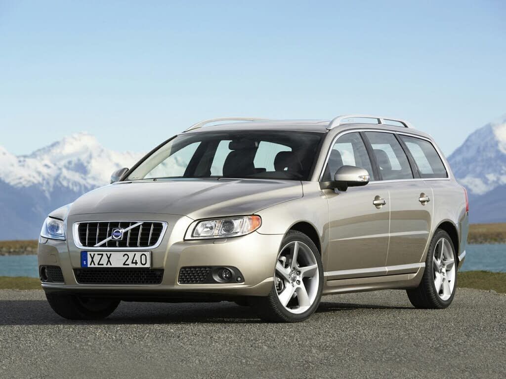 2008 VOLVO V70