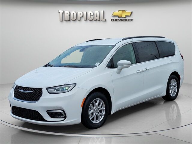 2022 CHRYSLER Pacifica