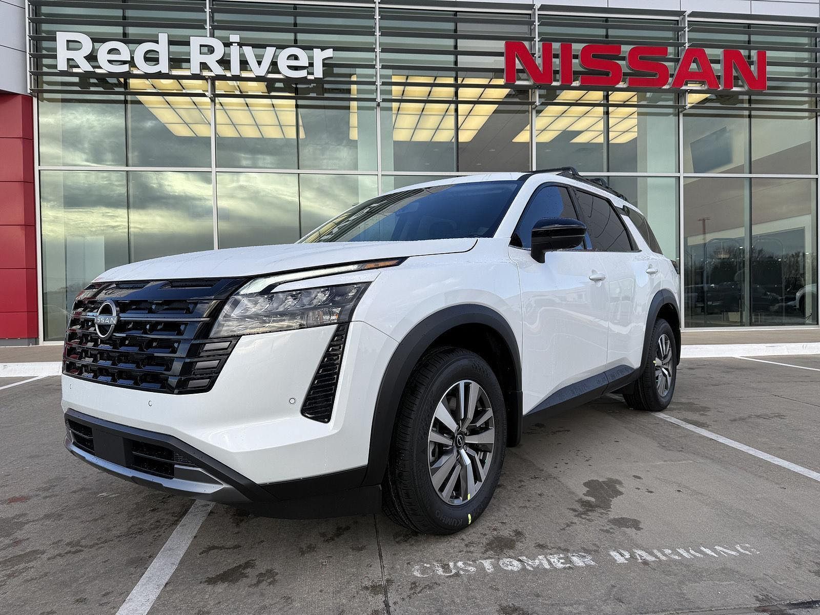 2026 NISSAN Pathfinder