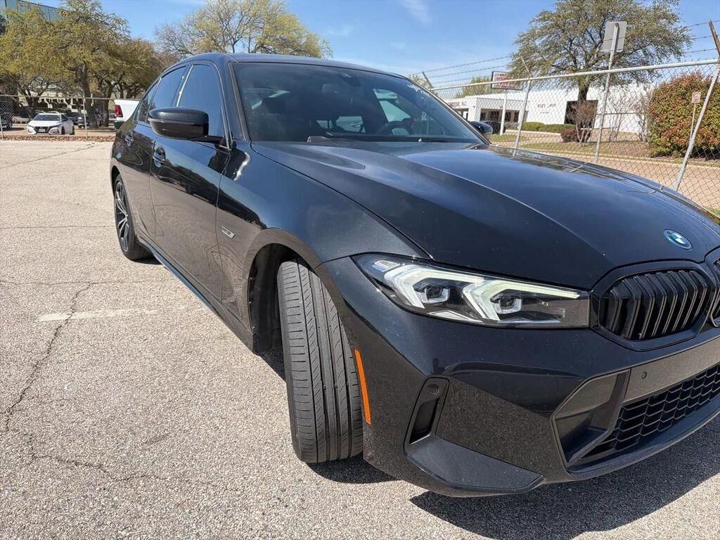 2023 BMW 330e
