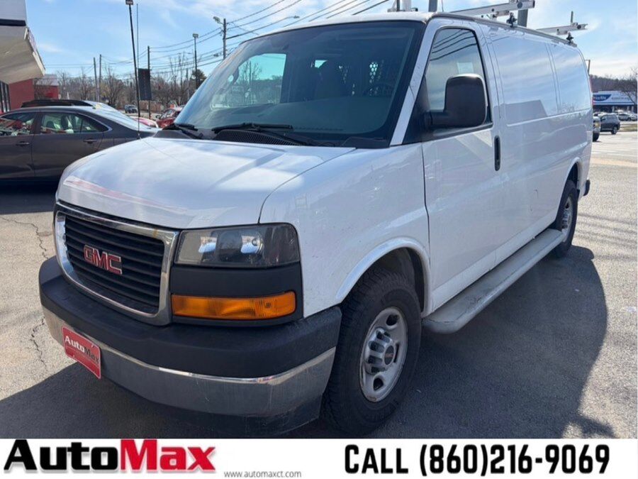 2017 GMC Savana