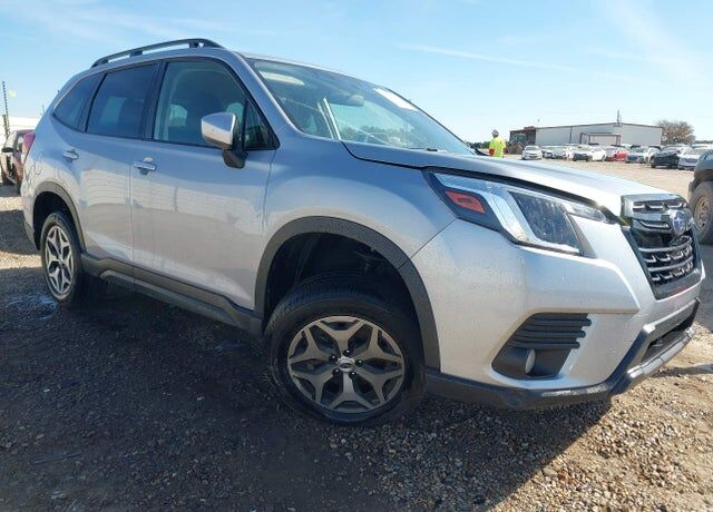 2023 SUBARU Forester