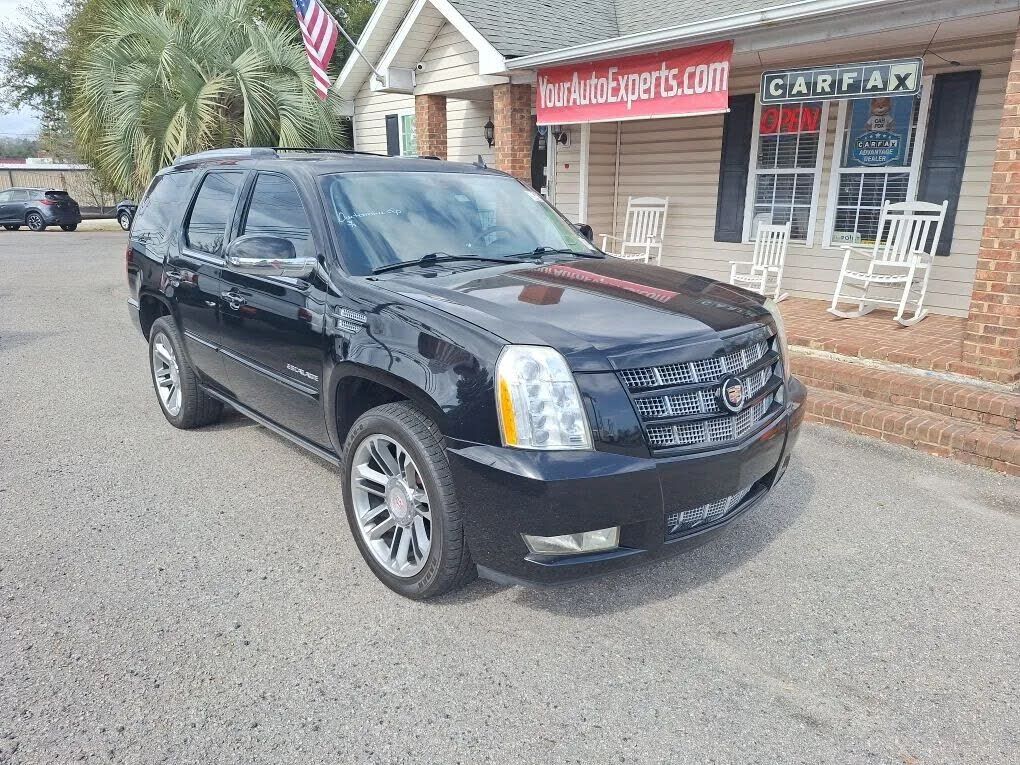 2013 CADILLAC Escalade