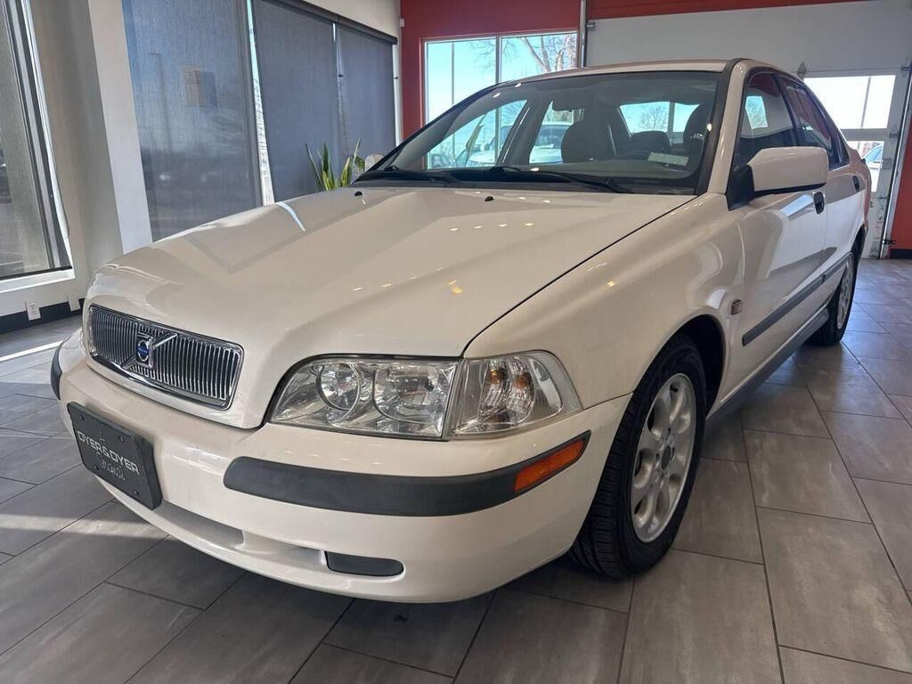 2001 VOLVO S40