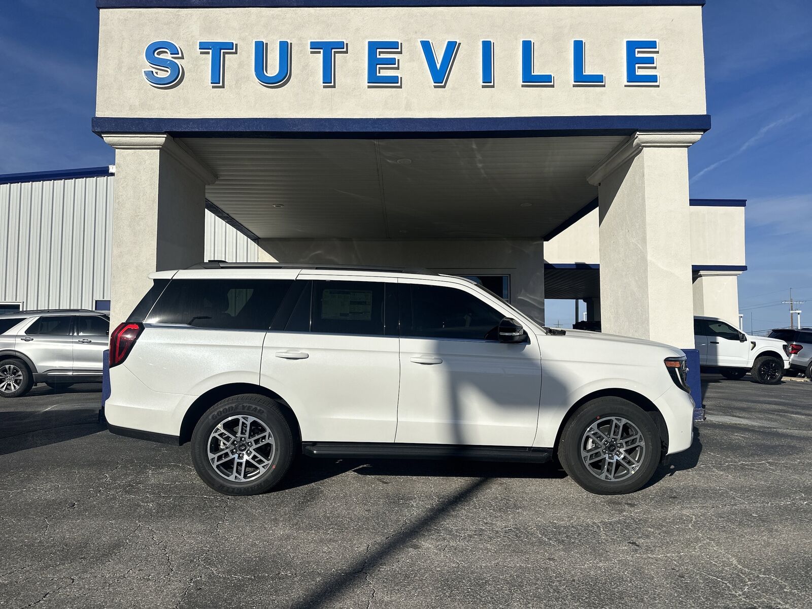 2026 FORD Expedition