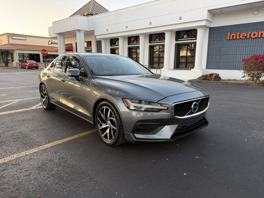 2020 VOLVO S60