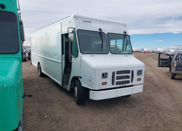 2016 FORD Commercial Chassis