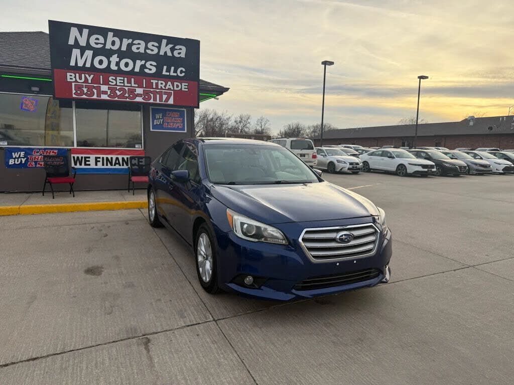 2017 SUBARU Legacy