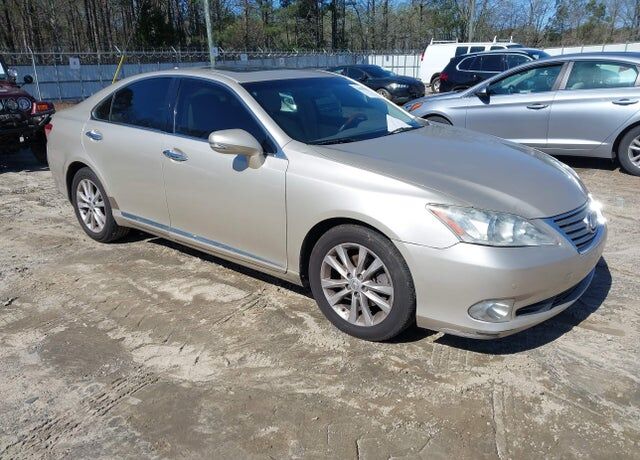 2011 LEXUS ES