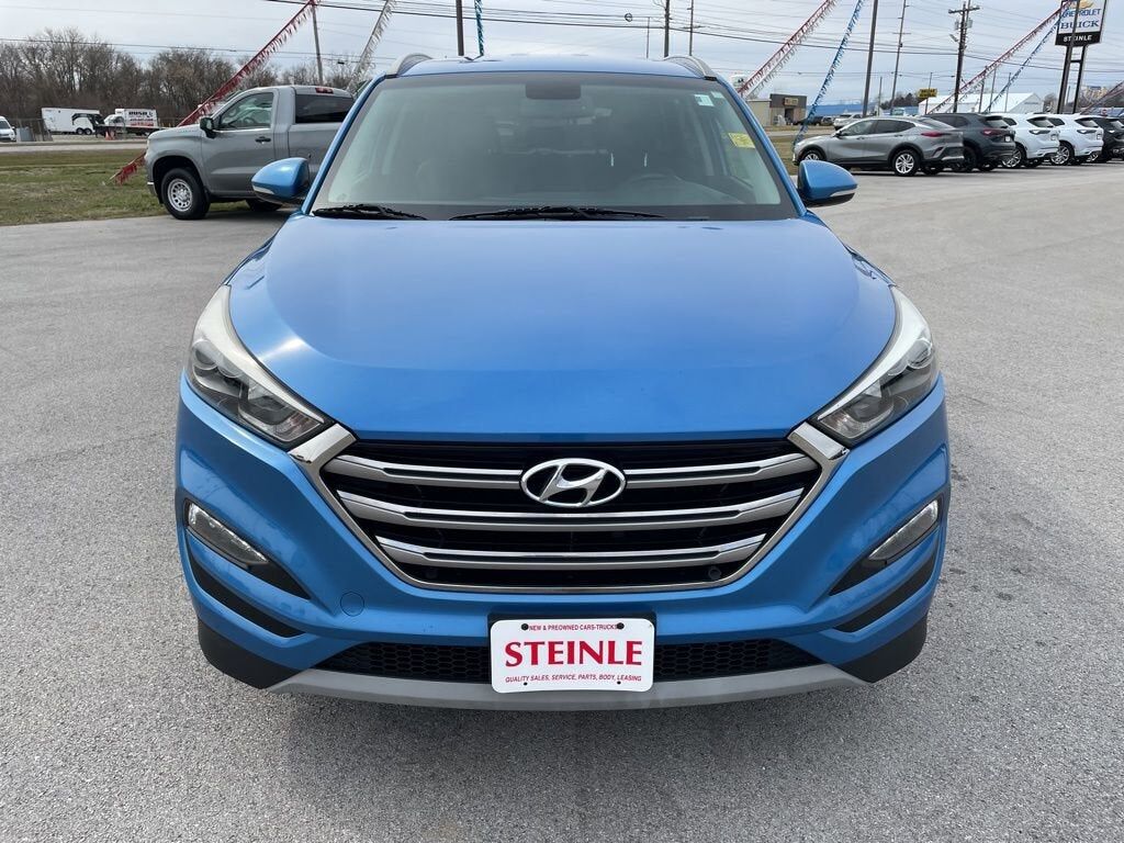 2017 HYUNDAI Tucson