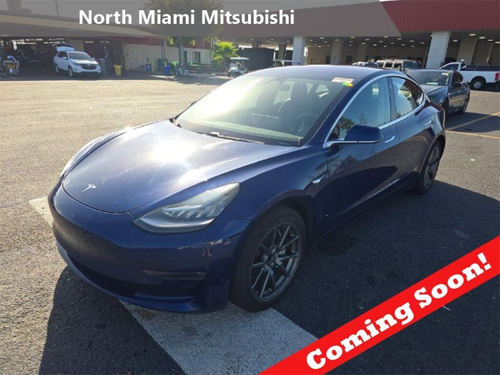 2018 TESLA Model 3