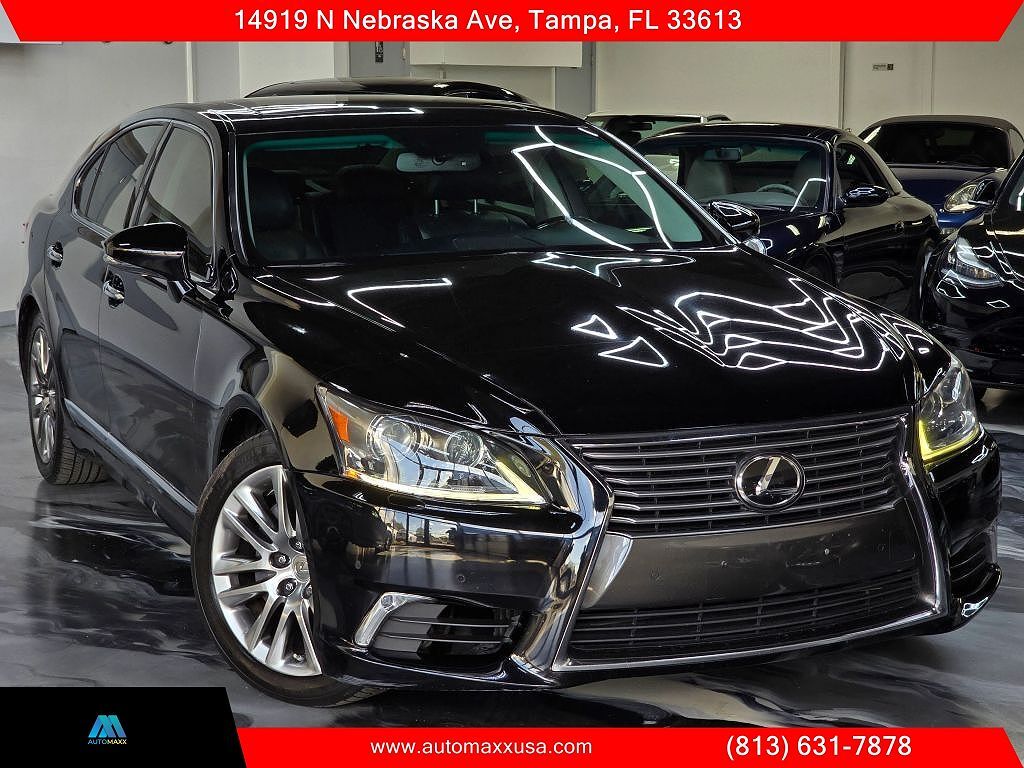2013 LEXUS LS