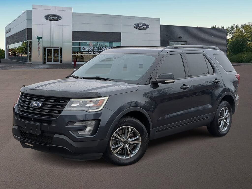 2017 FORD Explorer