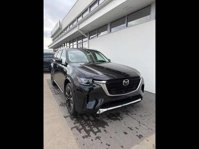 2026 MAZDA CX-90