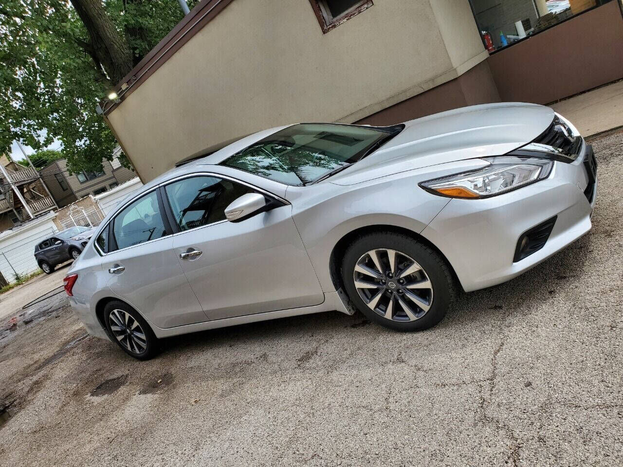 2017 NISSAN Altima