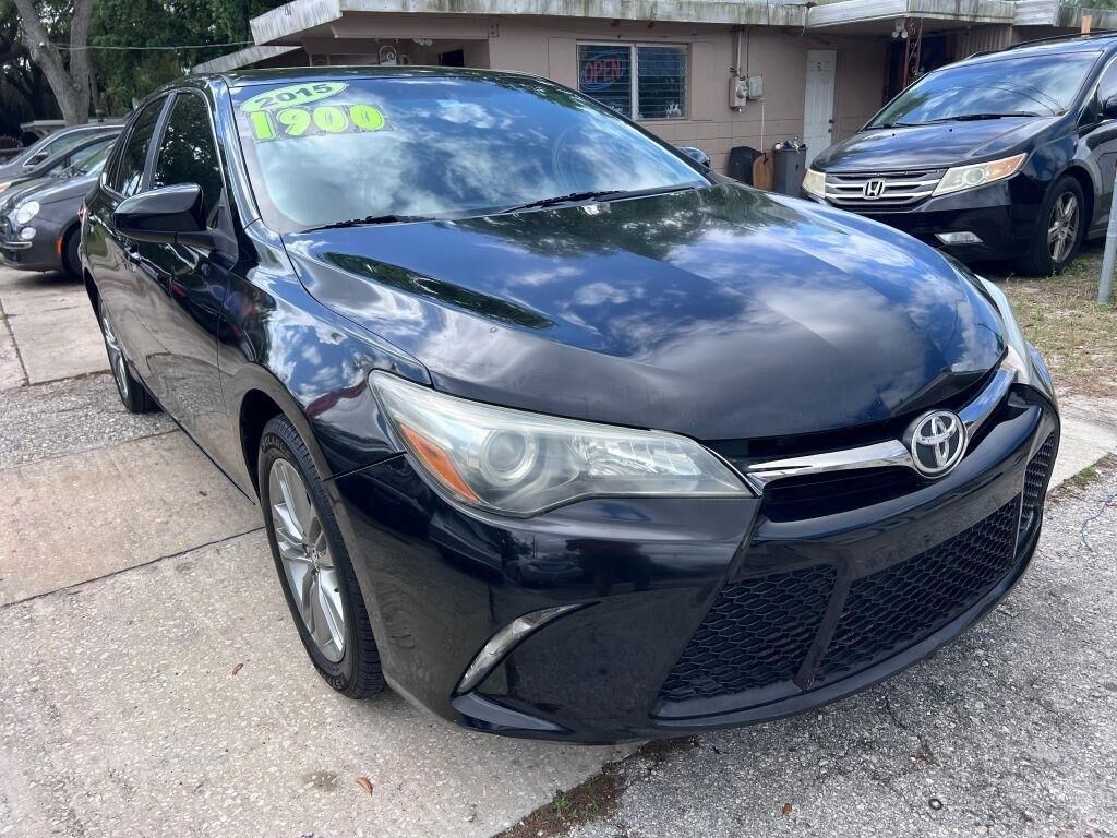 2015 TOYOTA Camry