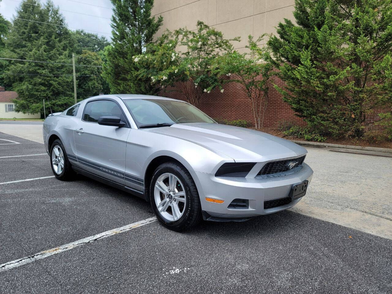 2010 FORD Mustang