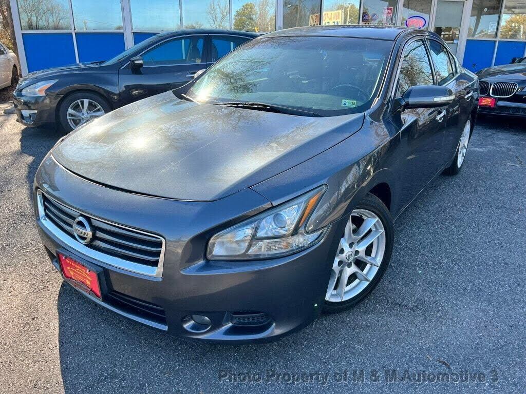 2012 NISSAN Maxima