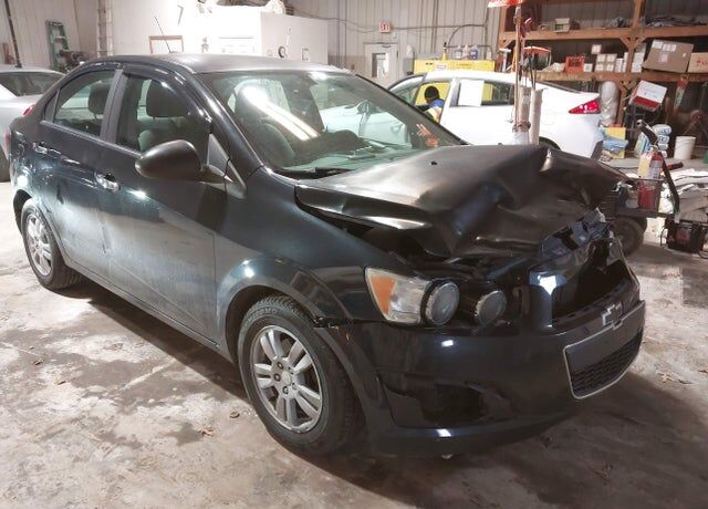 2015 CHEVROLET Sonic