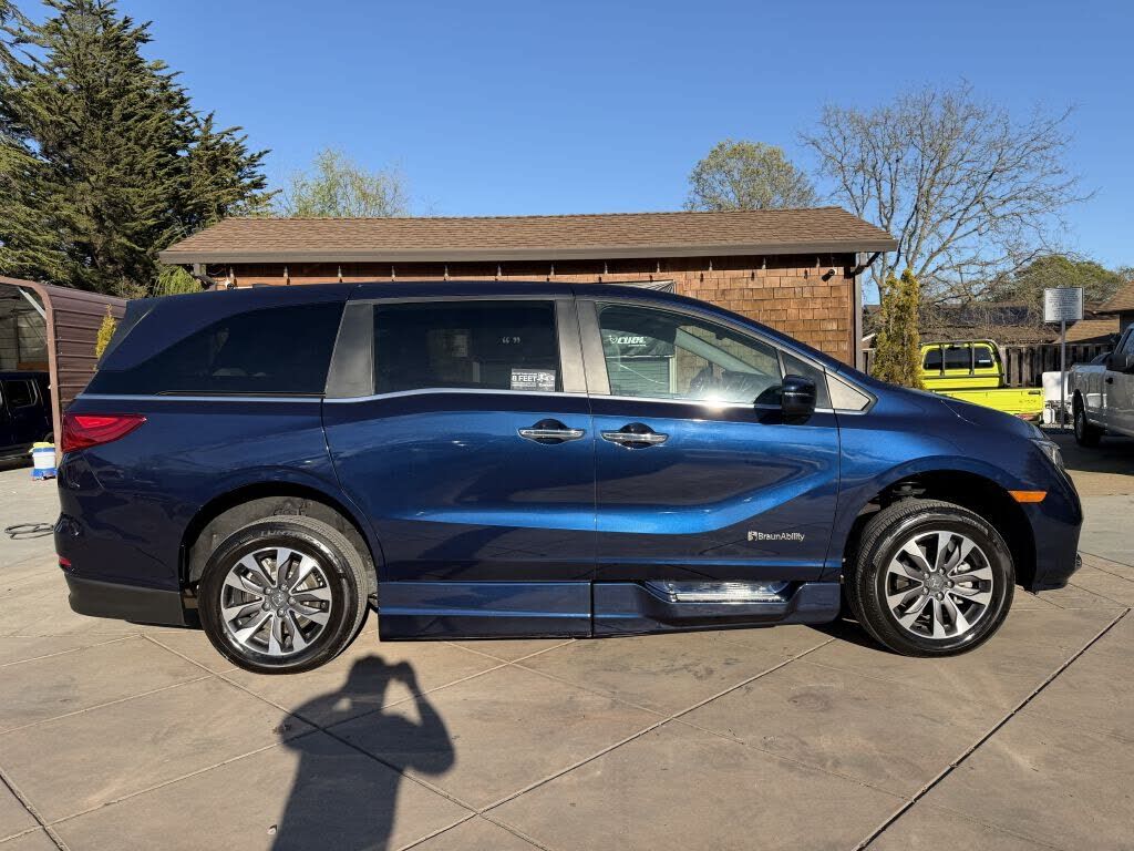 2023 HONDA Odyssey