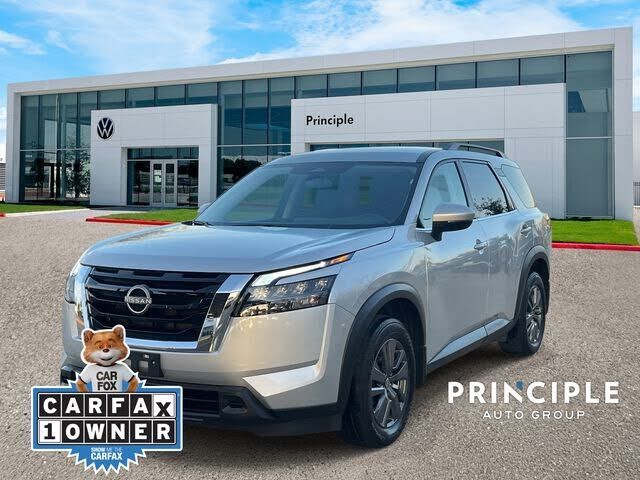 2024 NISSAN Pathfinder