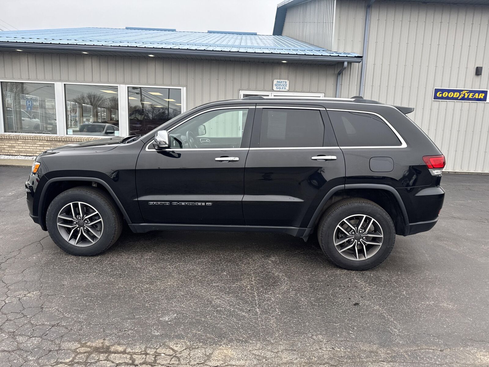 2022 JEEP Grand Cherokee