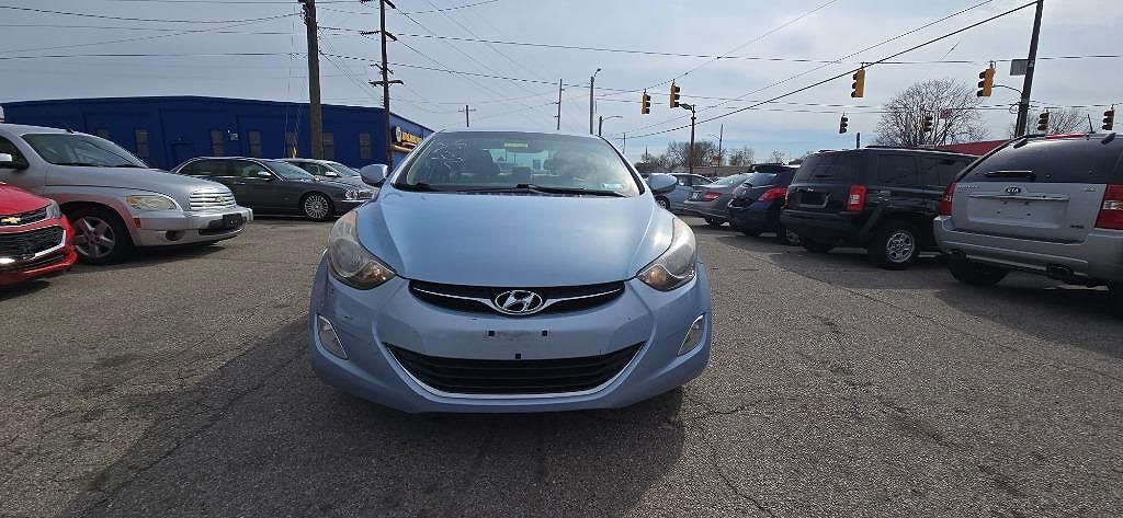 2012 HYUNDAI Elantra