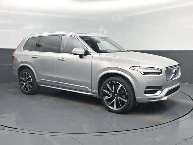 2023 VOLVO XC90