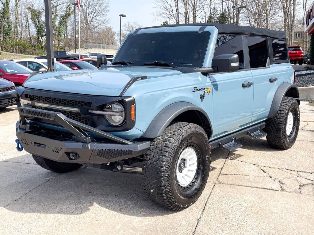 2022 FORD Bronco