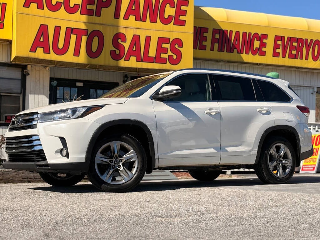 2017 TOYOTA Highlander
