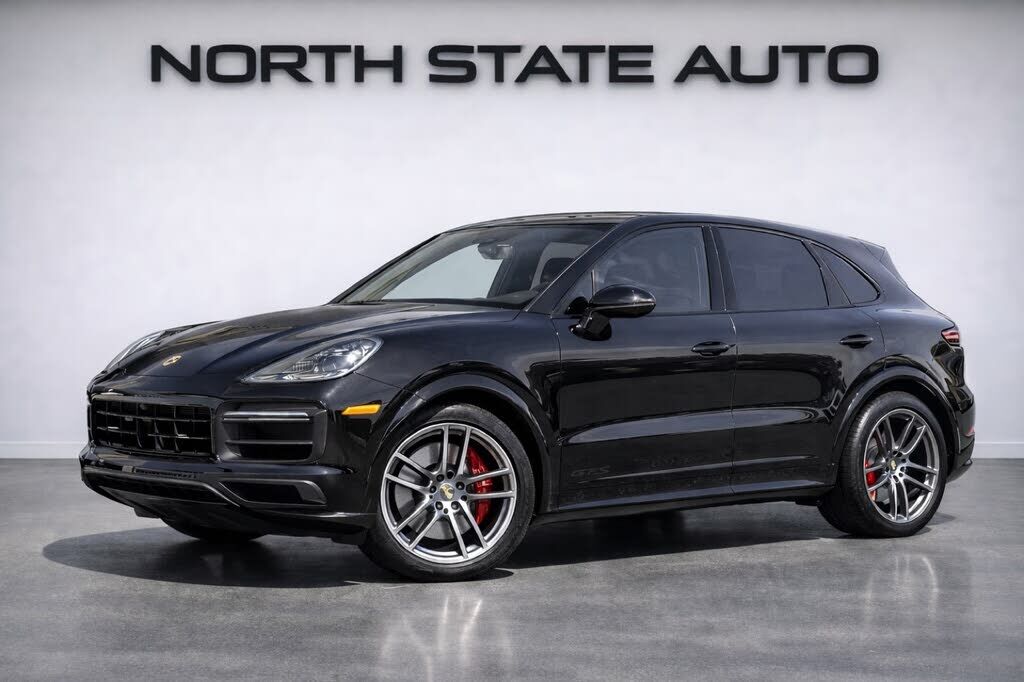 2021 PORSCHE Cayenne