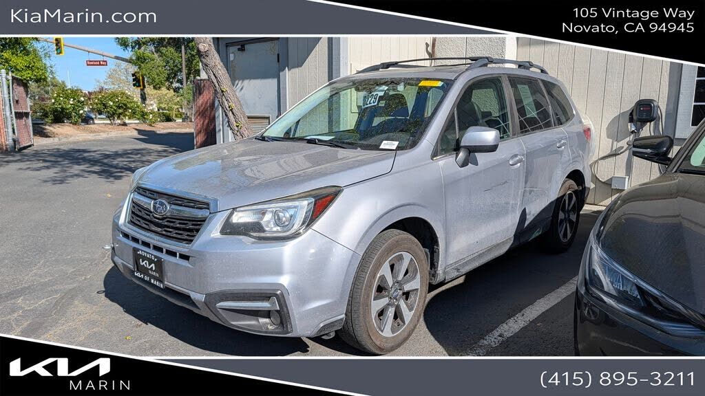 2017 SUBARU Forester